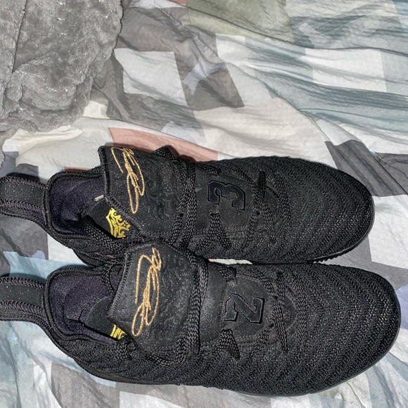 LeBron’s - Picture 4 of 4